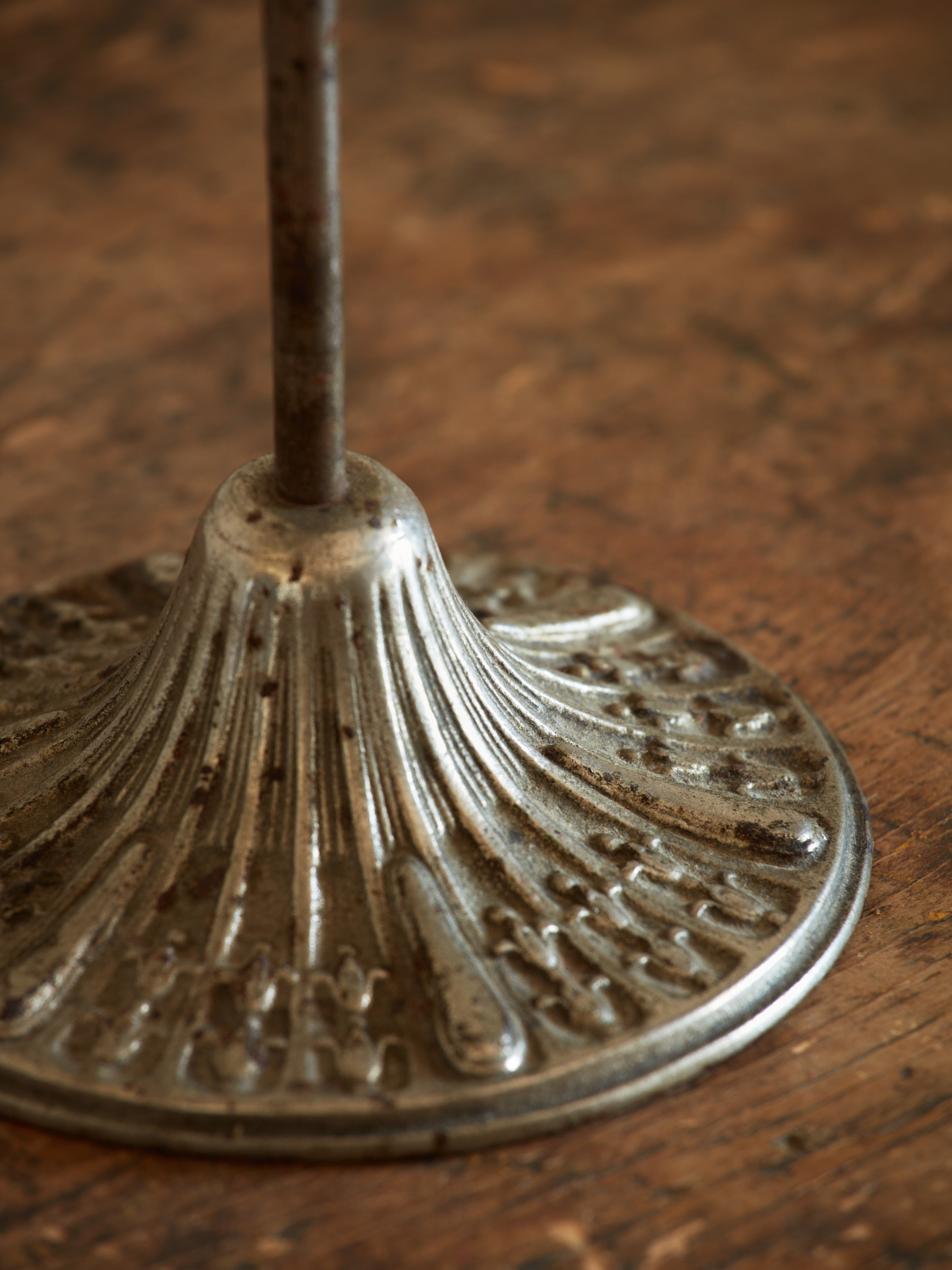 Scalloped Table Mirror
