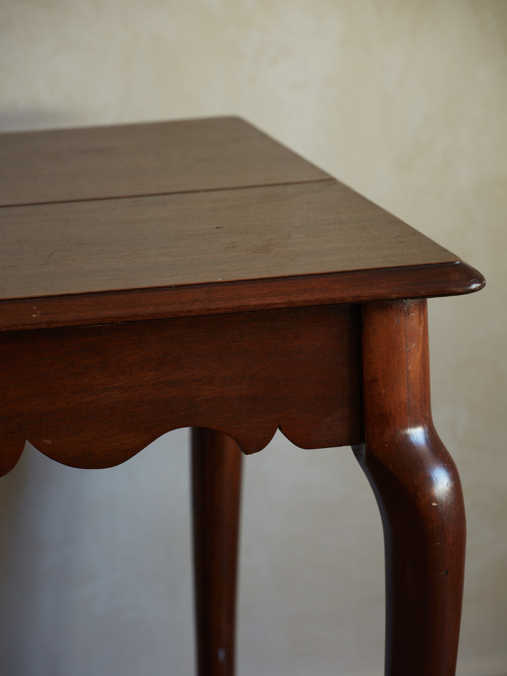 Queen Anne Style Table