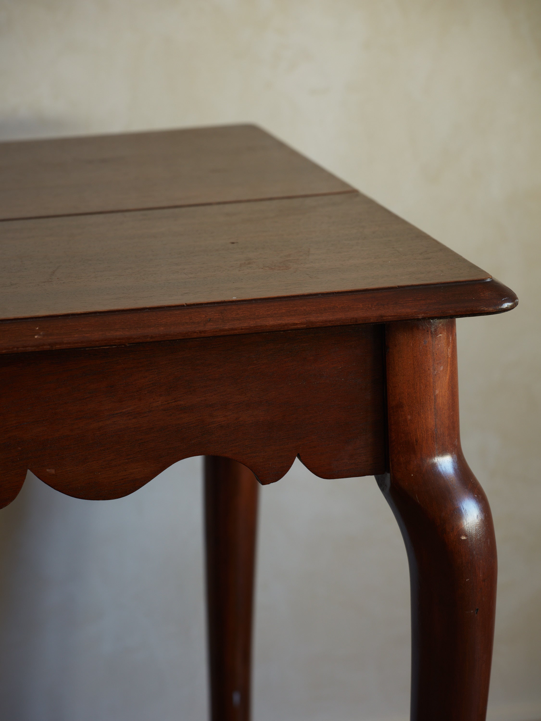 Queen Anne Style Table