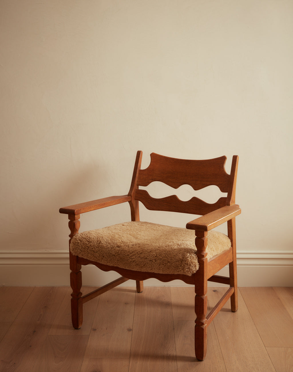 Henning Kjærnulf “Razor Blade” Lounge Chair